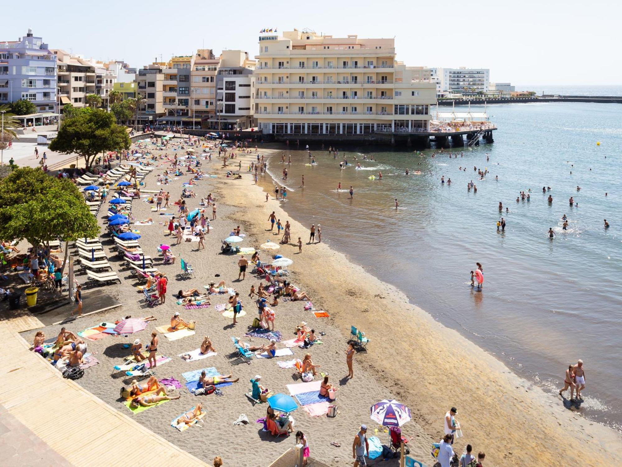 דירות אל מדאנו Live Medano Casanova Frente A La Playa מראה חיצוני תמונה
